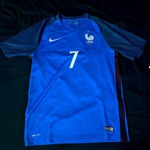 France soccer jersey Griezmann # 7. Nike size small 2016